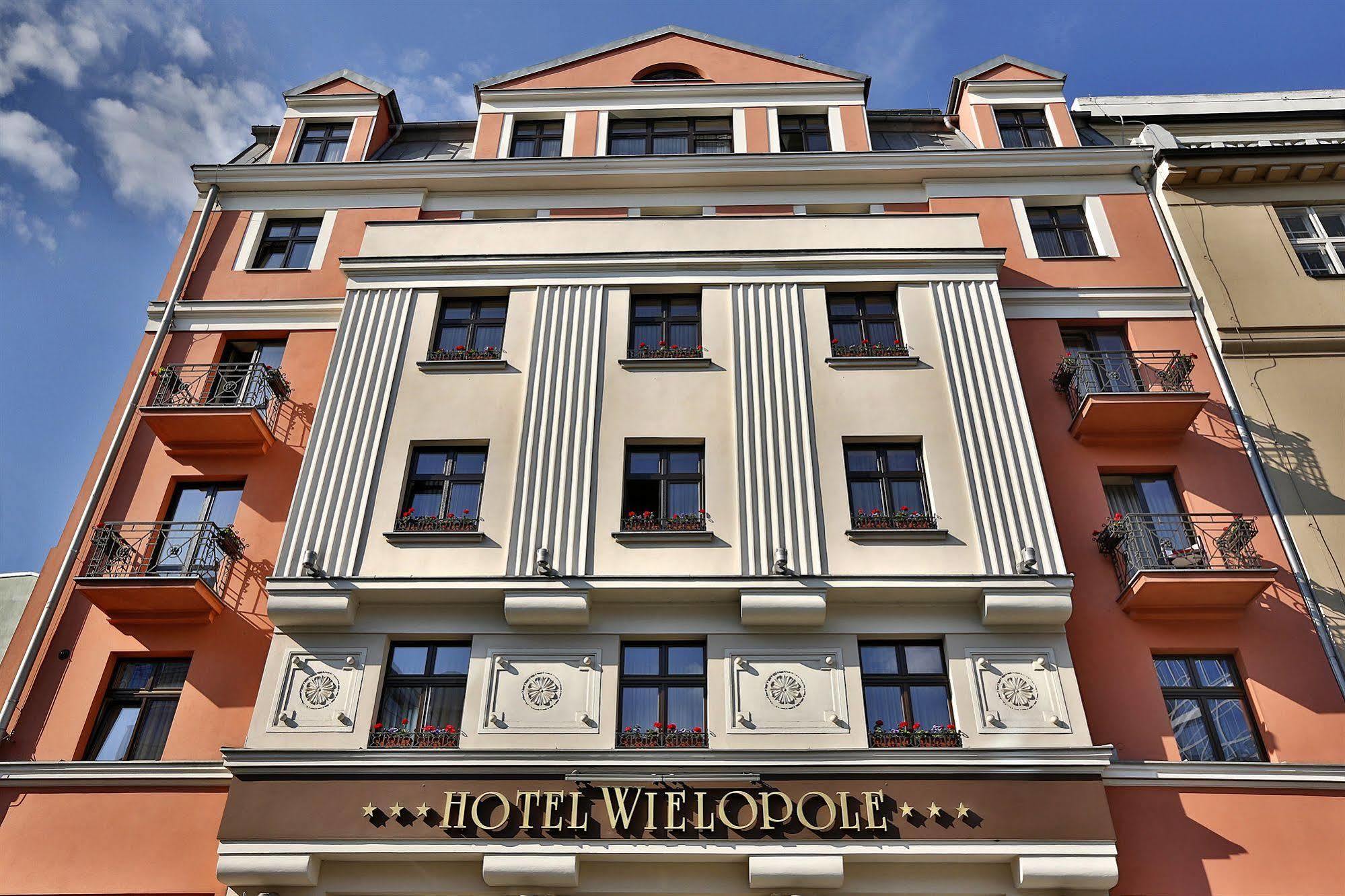 Hotel Wielopole Краков Экстерьер фото